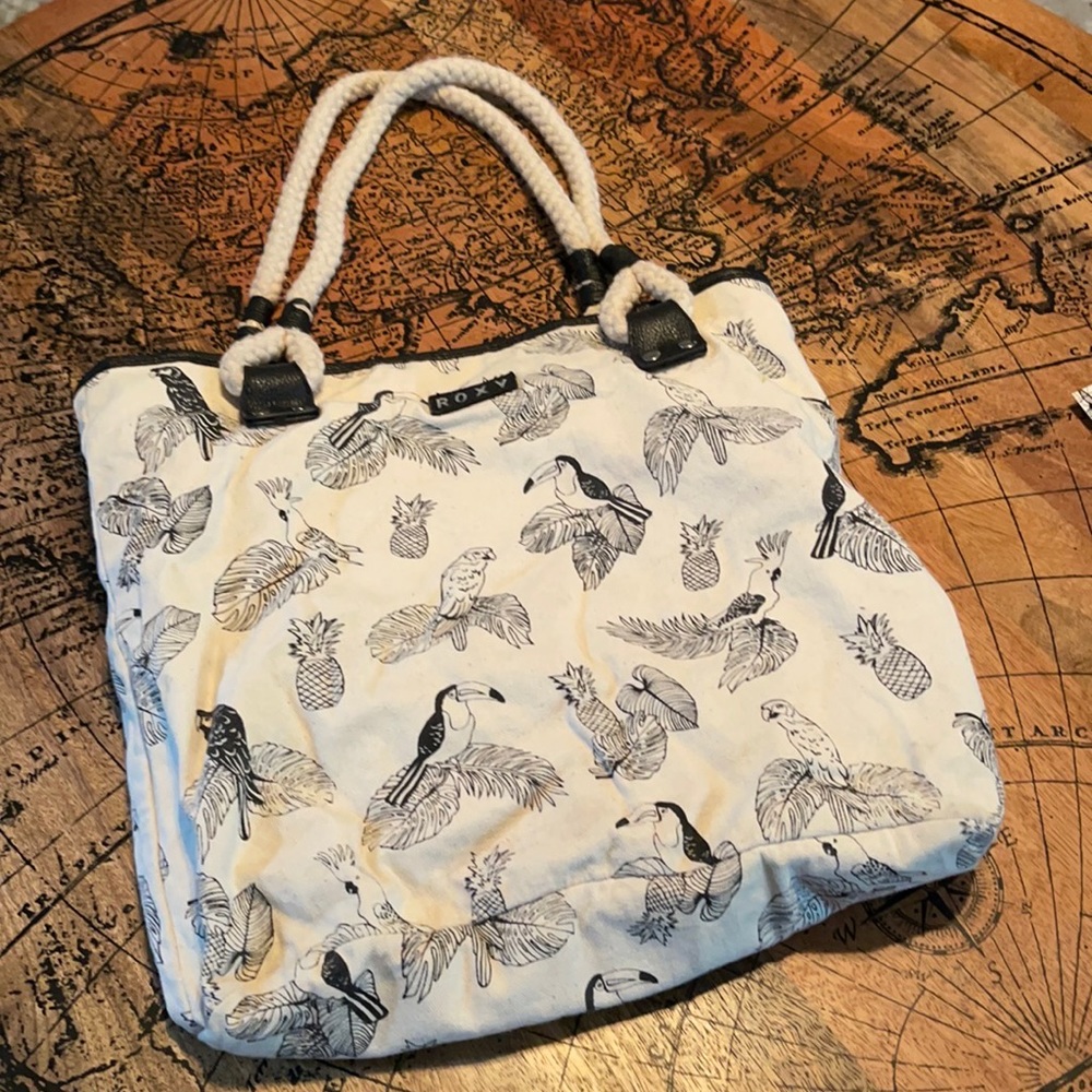 Tropical Bird Roxy Tote Bag